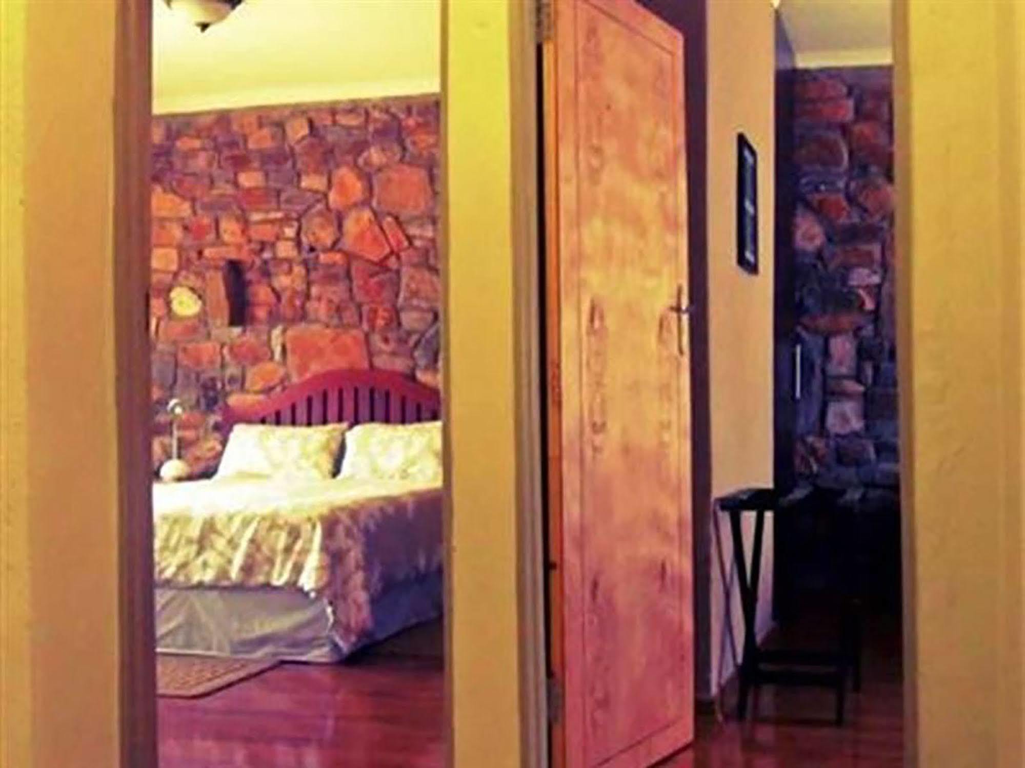 A New Earth Guest Lodge Francistown Exteriér fotografie